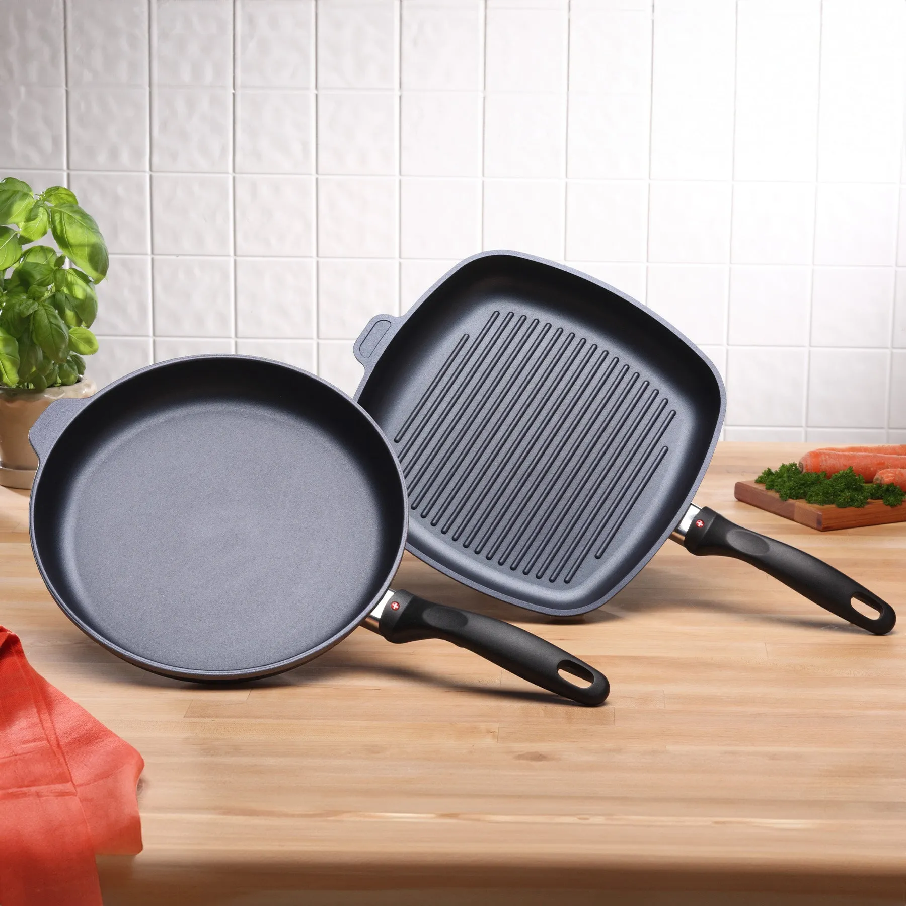 HD Nonstick 2-Piece Set - Fry Pan & Grill Pan - Induction