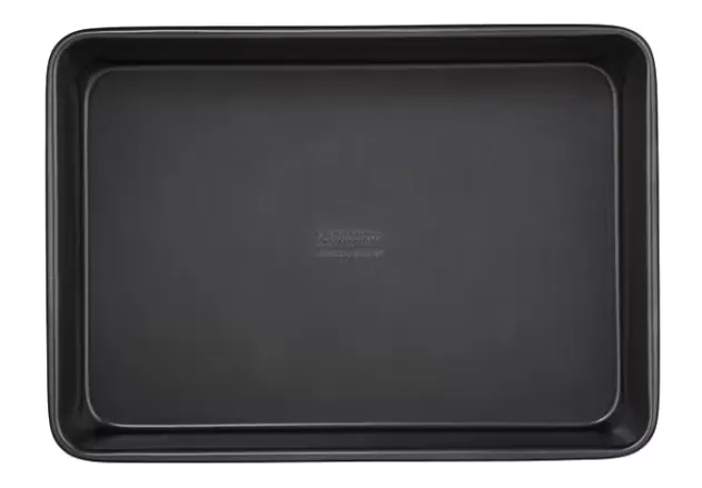 Maxwell & Williams BakerMaker Non-Stick Medium Roasting Pan - 33.5x23cm