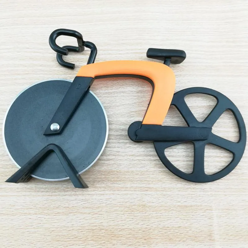 Premium Bicycle Pizza Slicer And Cutter Rocker